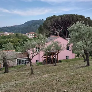 Sarita Sestri Levante